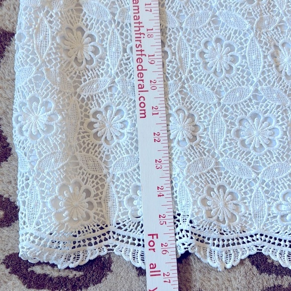 LOFT white eyelet lace blouse crochet top Womens XL sheer keyhole back Romantic - Picture 9 of 10